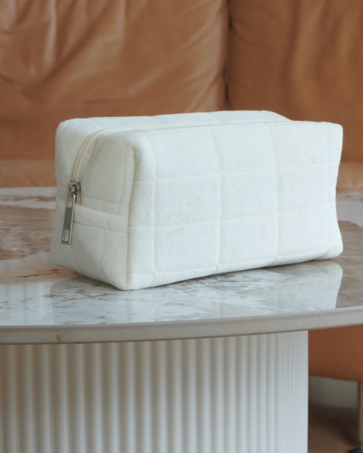 Almond Velvet Case | Kosmetiktaske